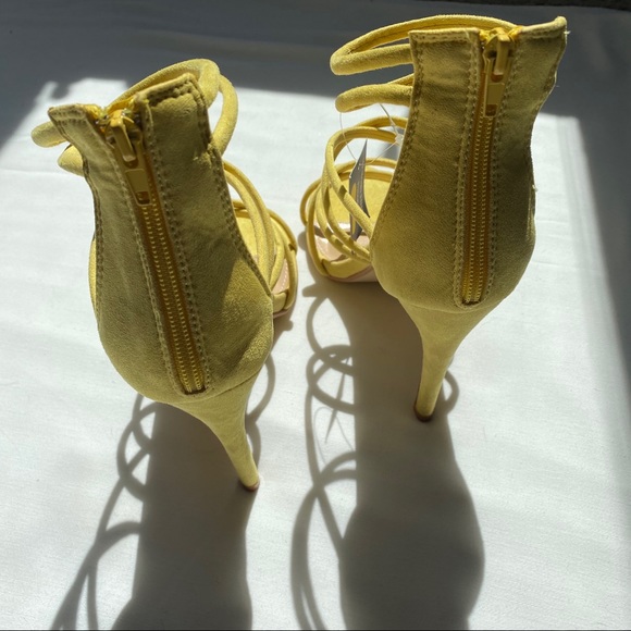 Fashion Nova yellow straps heels suede size 10 - Picture 5 of 10